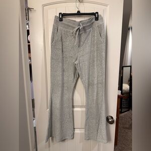 Aerie Light Gray women’s very flared soft sweats